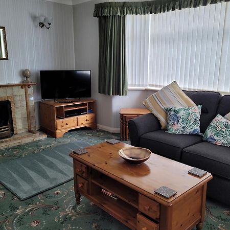 Villa The Hermitage Private Detached Bungalow Rhyl Exterior foto